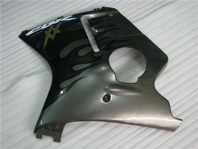 Abs Plástico CBR 1100 XX 1996-2007 - Preto Abs Plástico CBR 1100 XX 1996-2007 - Preto