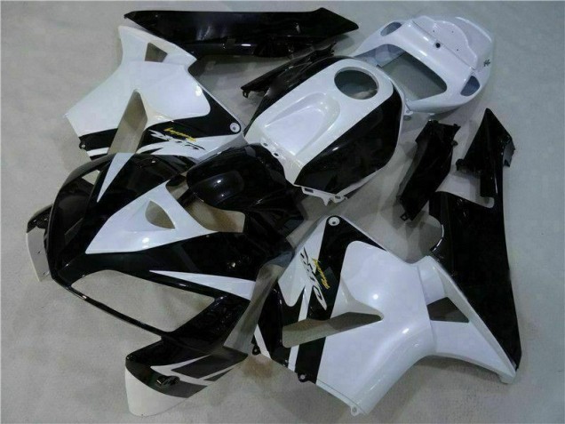 Abs Plástico CBR 600RR 2005-2006 - Branco Preto Abs Plástico CBR 600RR 2005-2006 - Branco Preto