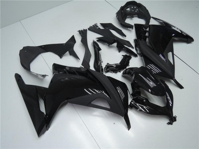 Carenagem EX300 2013-2016 - Brilhante Preto Fosco Carenagem EX300 2013-2016 - Brilhante Preto Fosco