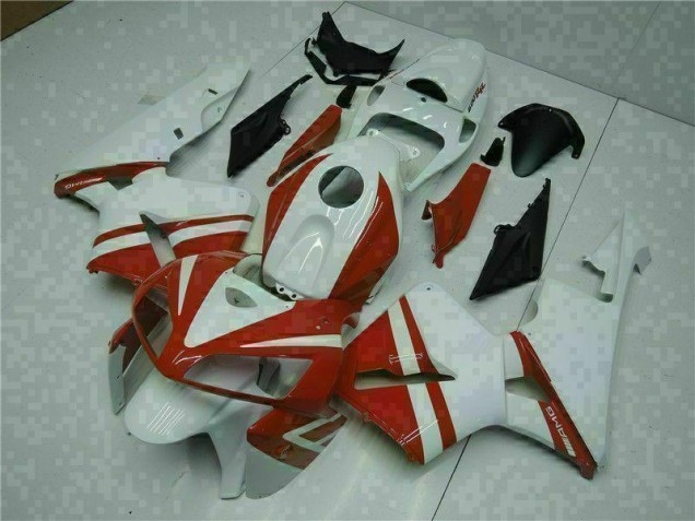 Kit Carenagem CBR 600RR 2005-2006 - Branco Vermelho Kit Carenagem CBR 600RR 2005-2006 - Branco Vermelho