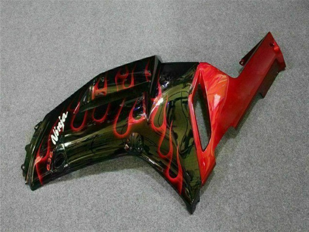 Kit Carenagem ZX6R 2007-2008 - Preto Vermelho Chama Kit Carenagem ZX6R 2007-2008 - Preto Vermelho Chama