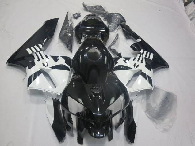 Lojas Carenagens Moto Honda CBR1000RR 2012-2016 - Branco Preto Brilhante Especial HRC