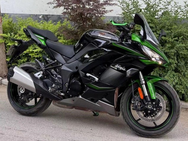 Lojas Carenagens Moto Kawasaki Z1000SX 2020-2025 - Preto Cinzento Verde Ninja