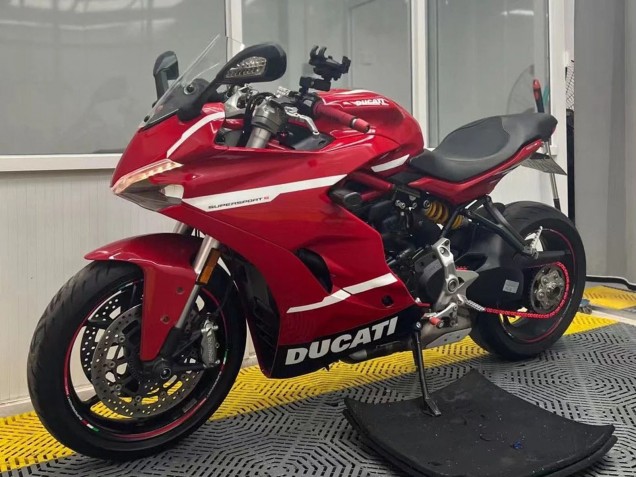 Lojas Carenagens Moto Ducati Supersport 939/939S 2017-2022 - Vermelho Branco Preto