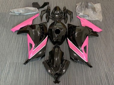 Lojas Carenagens Moto Kawasaki EX300 2013-2024 - Preto Brilhante Rosa Branco Listra