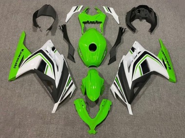 Lojas Carenagens Moto Kawasaki EX300 2013-2024 - Verde Branco Preto Listra