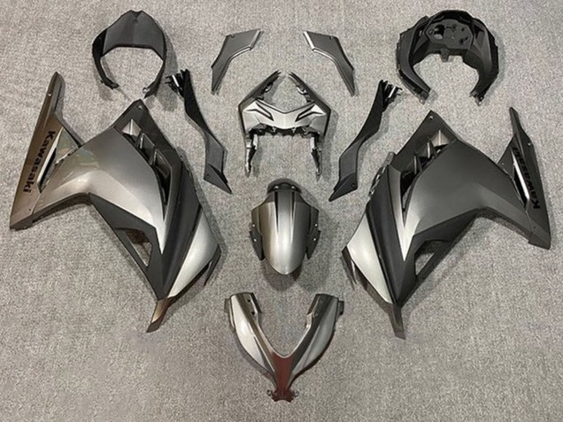 Lojas Carenagens Moto Kawasaki EX300 2013-2024 - Prata Preto Fosco