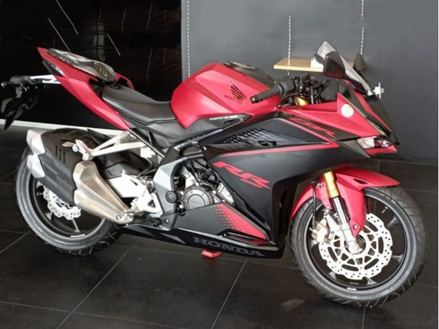 Lojas Kits Carenagem Moto Honda CBR250RR 2017-2022 - Vermelho Preto Fosco