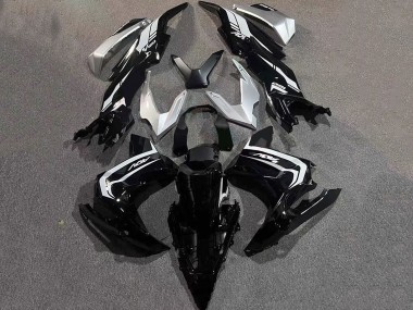 Lojas Carenagens Moto Honda ADV160 2022-2024 - Prata Preto Brilhante