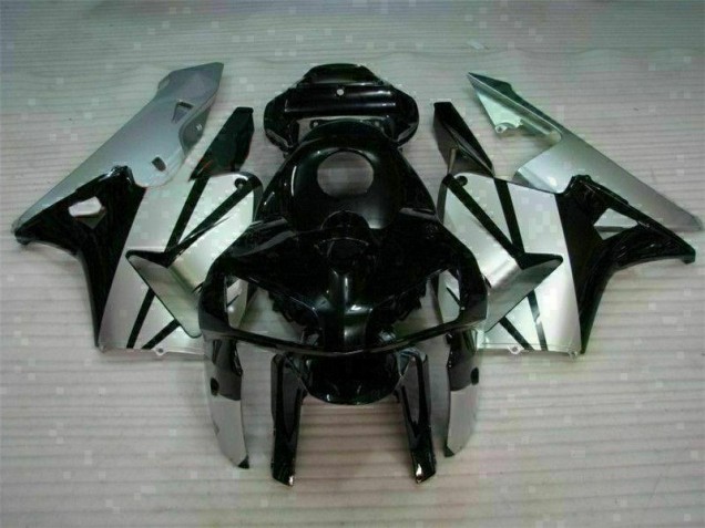 Plástico CBR 600RR 2005-2006 - Preto Plástico CBR 600RR 2005-2006 - Preto